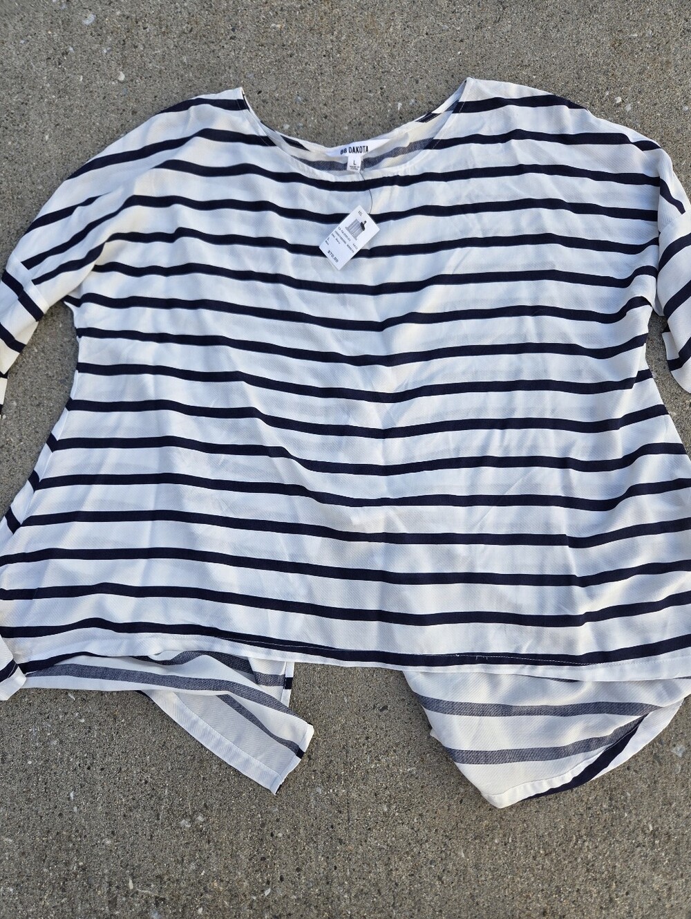 BB Dakota Striped Split Fly-Away Back Top (NWT)
